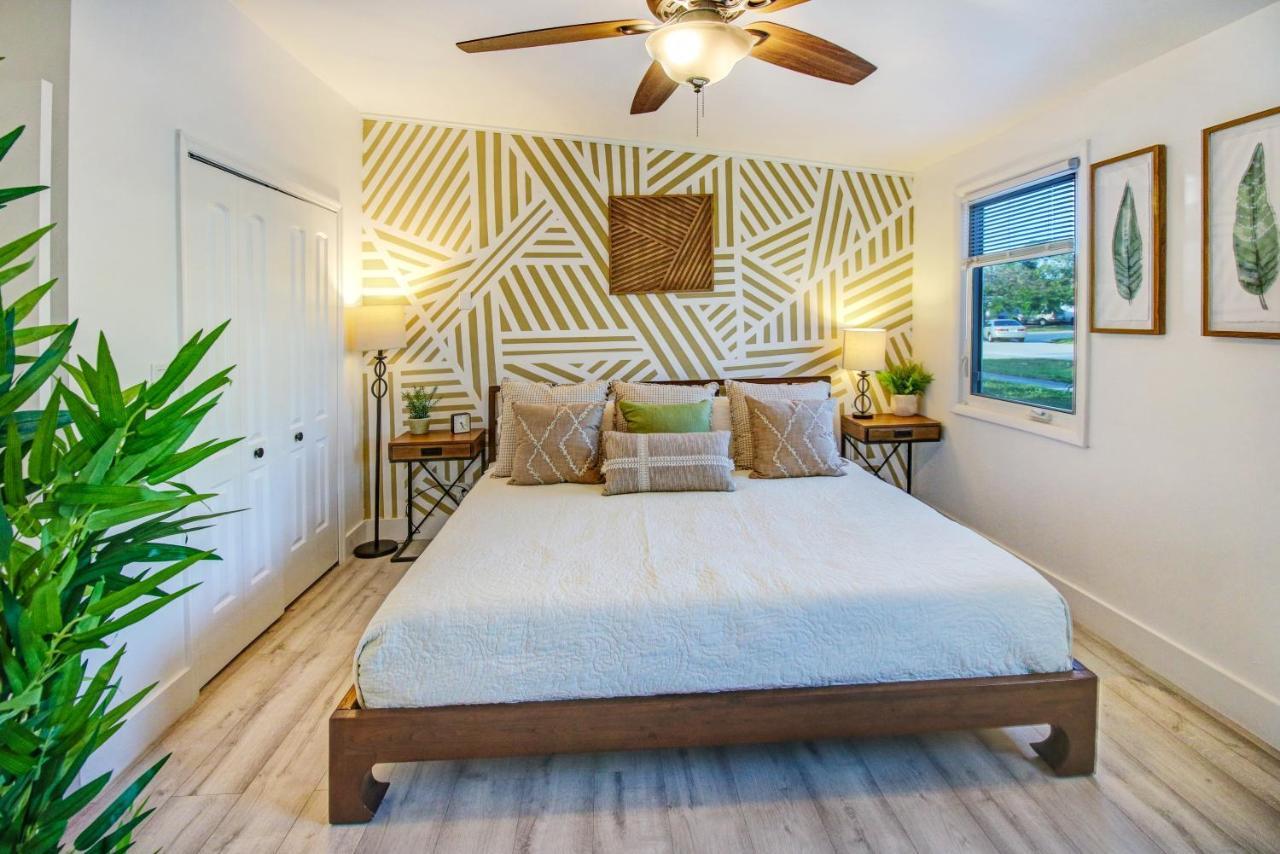 Private Heated Pool Oasis Pet-Friendly Retreat Short Or Long Stays Sleeps 2-8 Ppl 폼파노 비치 외부 사진