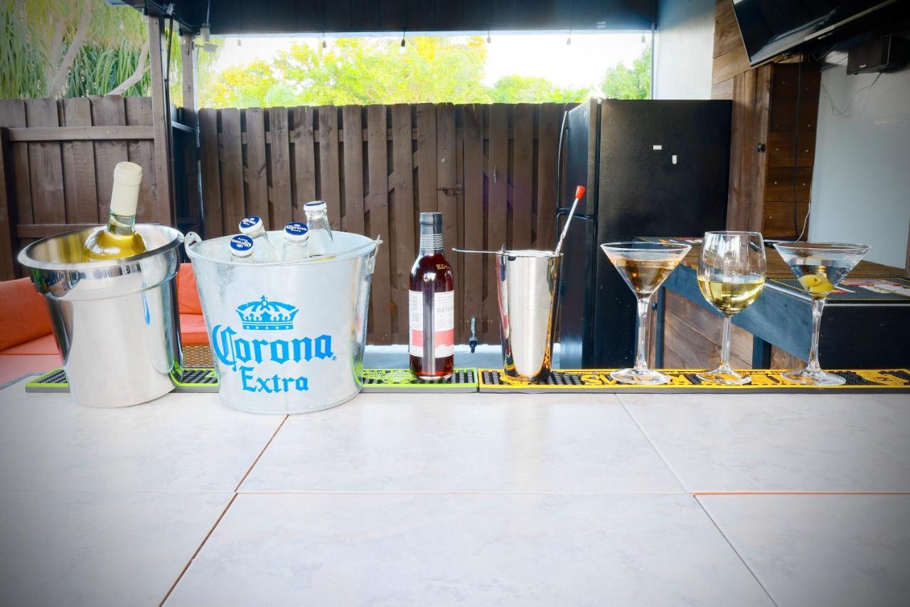 Private Heated Pool Oasis Pet-Friendly Retreat Short Or Long Stays Sleeps 2-8 Ppl 폼파노 비치 외부 사진