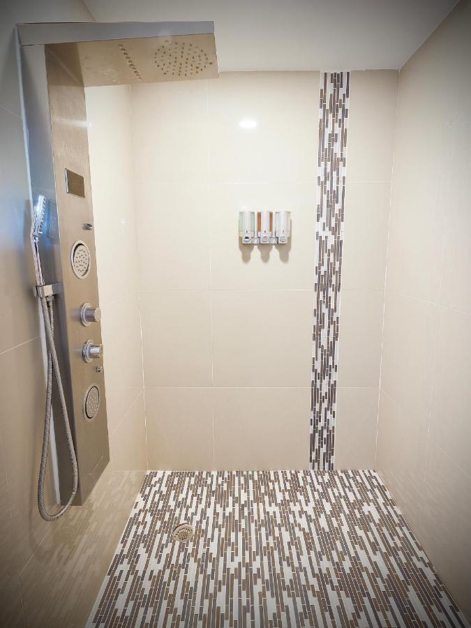 Private Heated Pool Oasis Pet-Friendly Retreat Short Or Long Stays Sleeps 2-8 Ppl 폼파노 비치 외부 사진