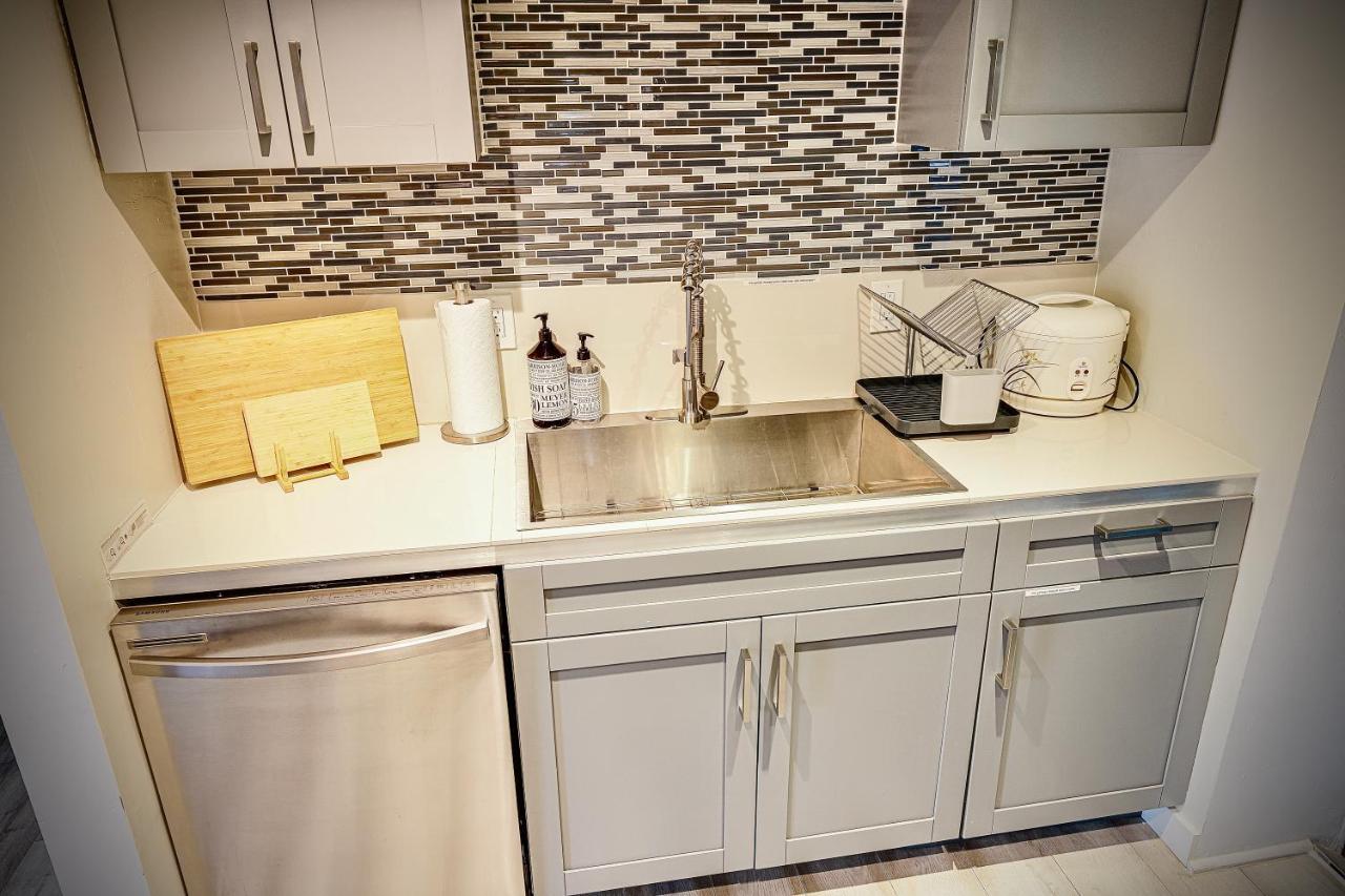 Private Heated Pool Oasis Pet-Friendly Retreat Short Or Long Stays Sleeps 2-8 Ppl 폼파노 비치 외부 사진